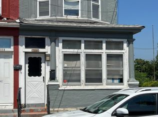 1007 N 6th St, Camden, NJ 08102