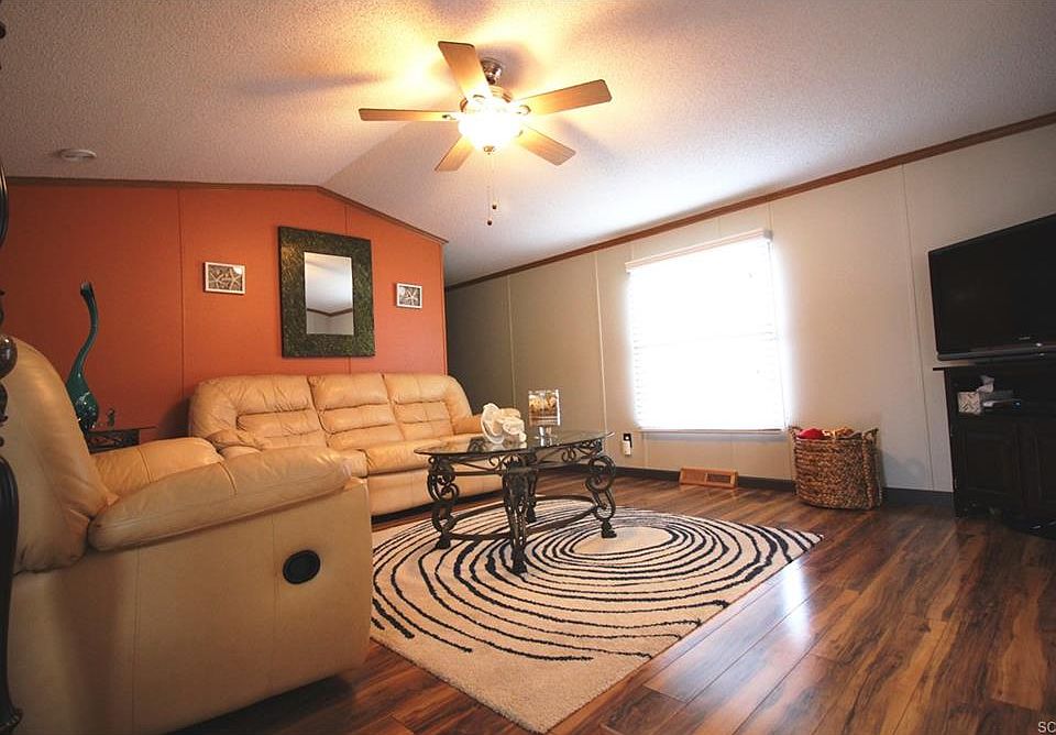 2nd image of 35497 Knoll Way #45170