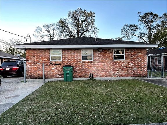 2nd image of 2025-2027 James Dr