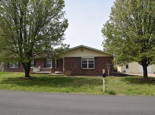 914 Tammy Ln, Joplin, MO 64801