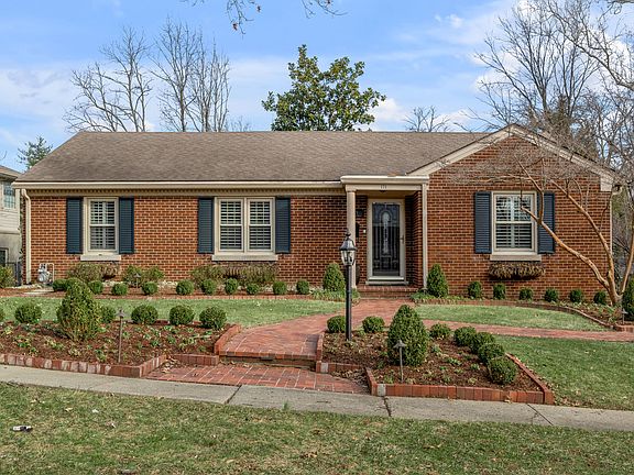 2nd image of 171 Edgemoor Dr