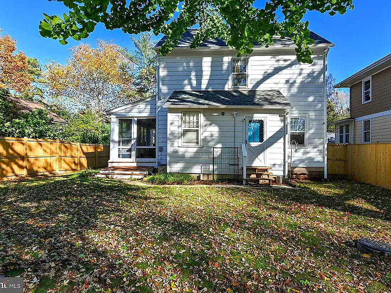 222 Mount Vernon Ave — Photo 6