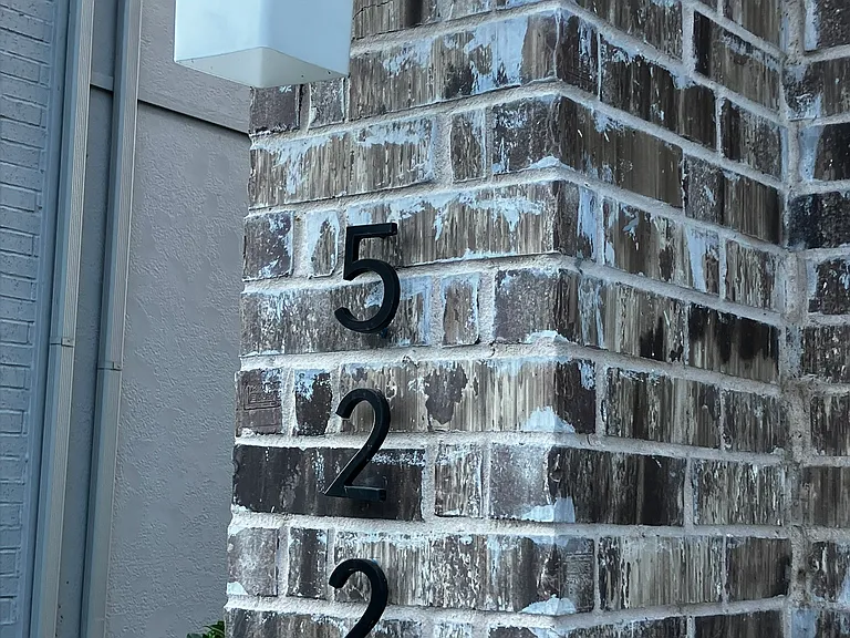 522 Winners Cir — Photo 2