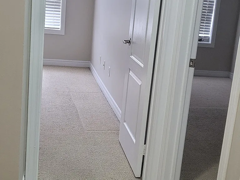 98 Marycroft Ct — Photo 16