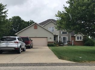 5570 Ravine Dr, Middleville, MI 49333