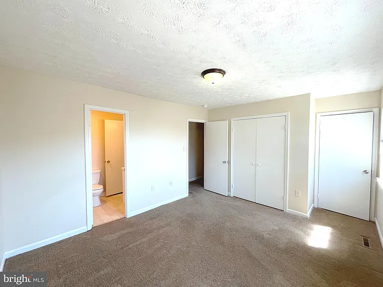 21845 Ronald Dr — Photo 17