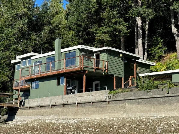 12201 NE North Shore Road, Belfair, WA 98528