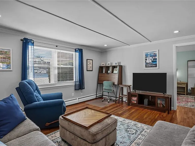 70 Carroll Ave #310 — Photo 15