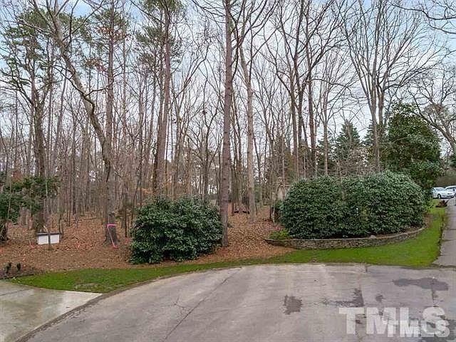 2nd image of 14200 Cross Creek Dr