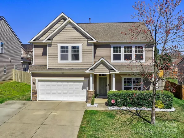 3426 Dominion Green Dr, Charlotte, NC 28269