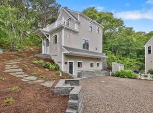 13 Willow Dr #C, Provincetown, MA 02657