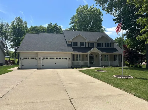 2220 Northshire Rd, Taylorville, IL 62568