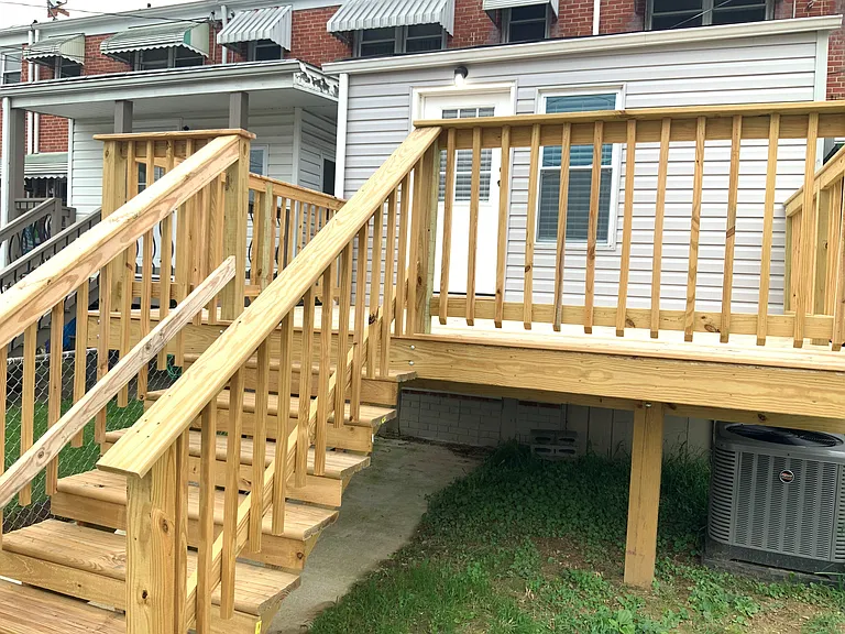 2125 Hawthorne Rd — Photo 31