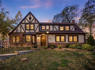 801 Valentine Rd, Kansas City, MO 64111