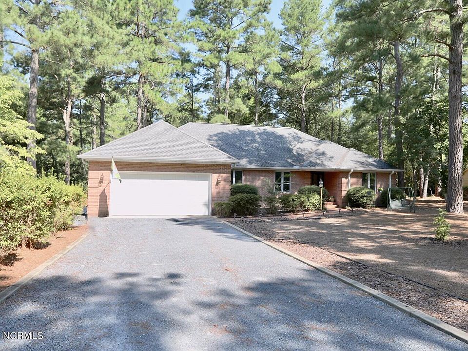 210 Westchester Circle, Pinehurst, NC 28374 Zillow