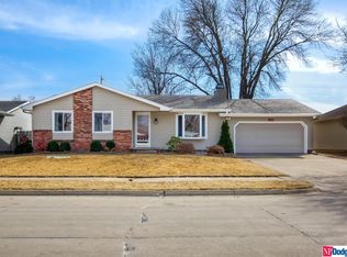 1611 Iowa St, Fremont, NE 68025