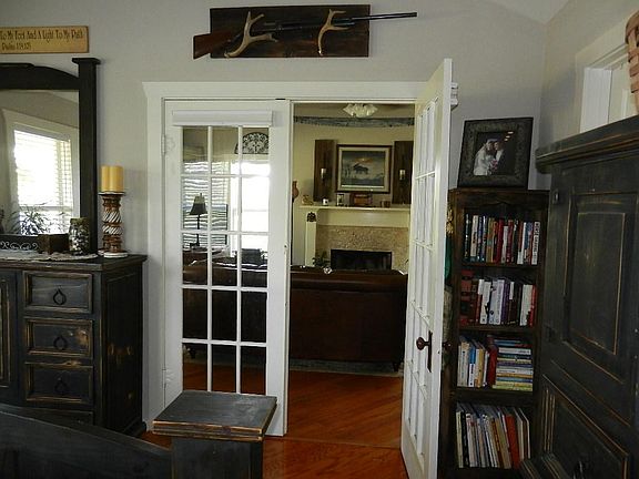 door from master bedroom