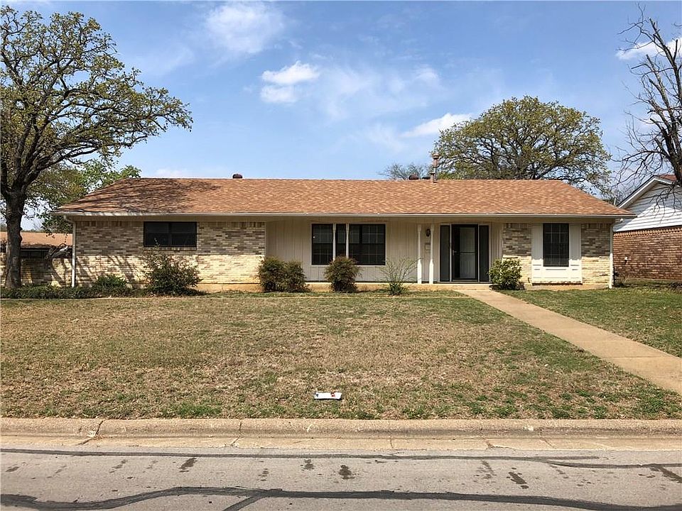1st image of 3809 Oak Haven Dr