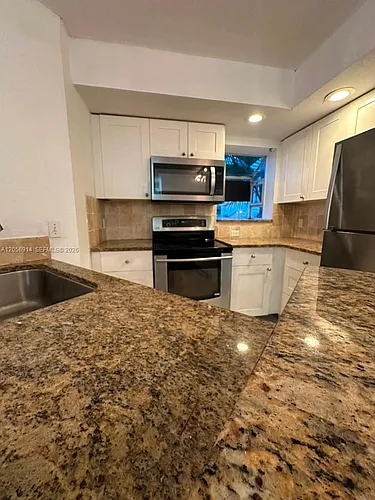 3330 Pinewalk Dr N Photo 1