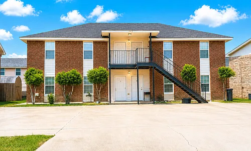 1703 Benttree Dr #C Photo 1