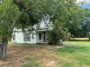 501 N Miller St, Decatur, TX 76234