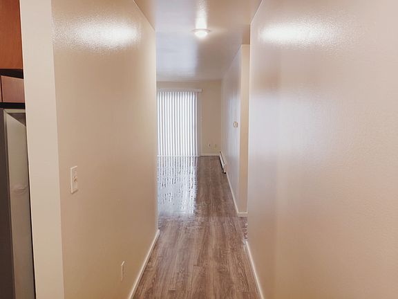 3rd image of 15405 10th Ave SW #10
