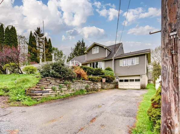 76 Walnut Street, Gloversville, NY 12078