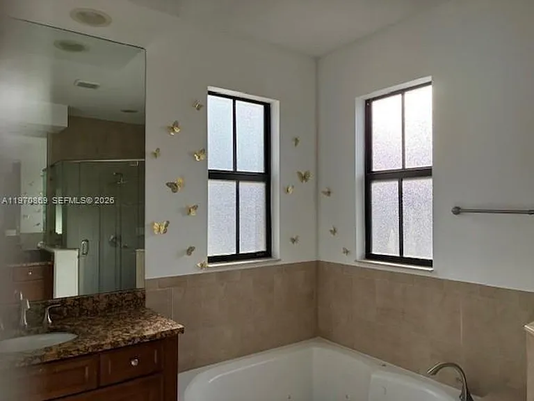 8848 NW 101st Pl — Photo 13