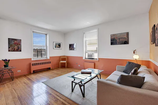 Sold by Compass | media 21