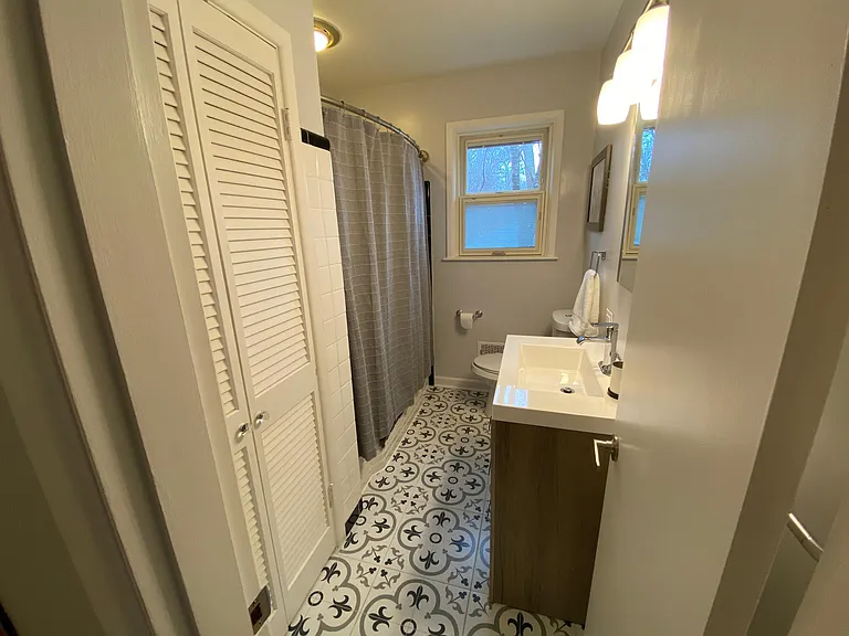 1506 Northwood Cir — Photo 18