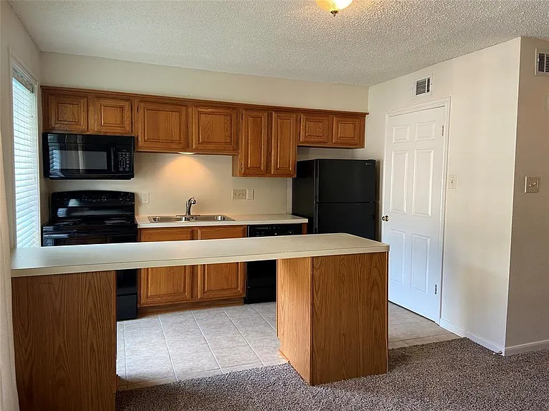 1311 Antoine Dr #180 — Photo 5