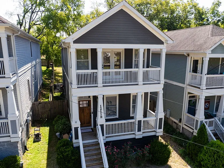 1211B Montgomery Ave — Photo 17