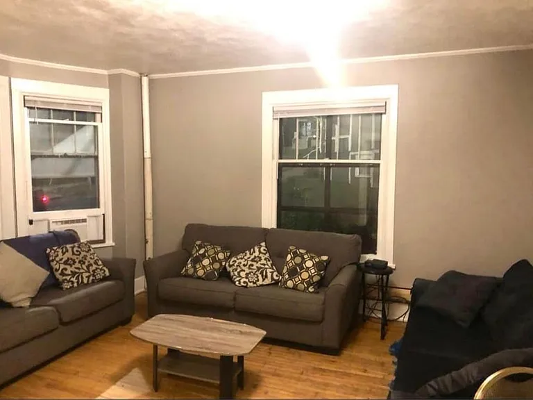 105 Bool St #1-2 — Photo 4