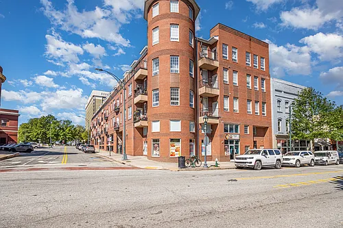 360 S Elm St #303 Photo 1