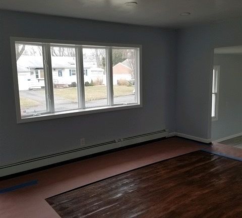 5th image of 2 W Haven Dr