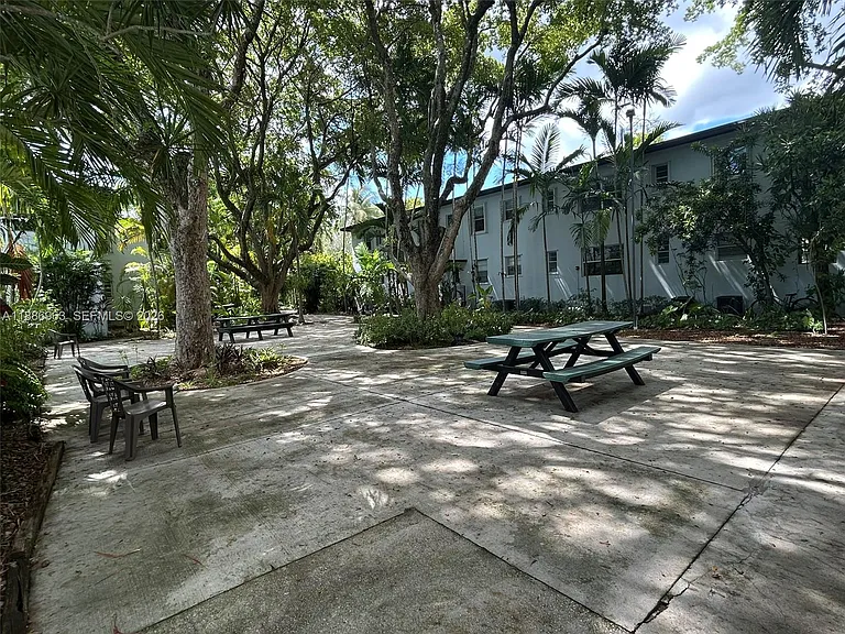 7865 SW 57th Ave #47C — Photo 16