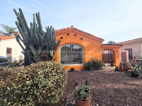 2068 San Francisco Ave, Long Beach, CA 90806