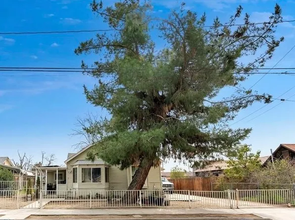 252 E 2nd St, San Jacinto, CA 92583