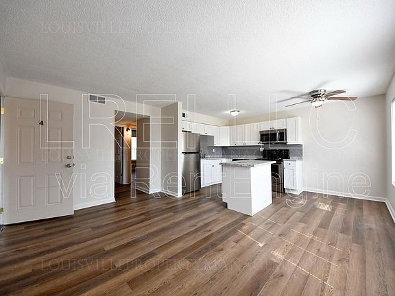 3rd image of 4405 Kern Ct #4