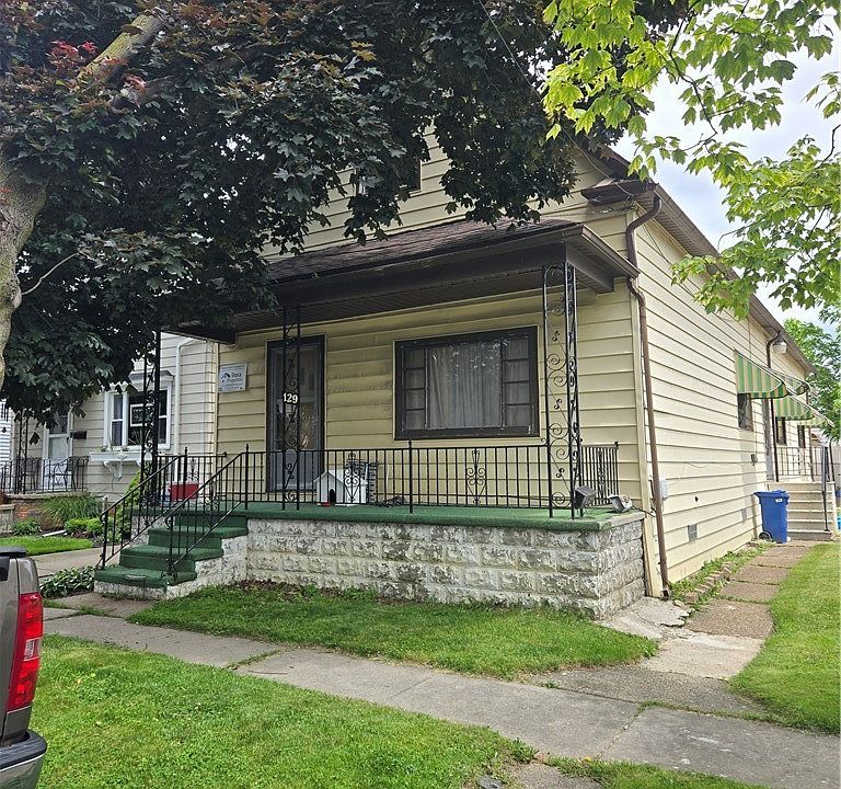 1st image of 129 Gorski St