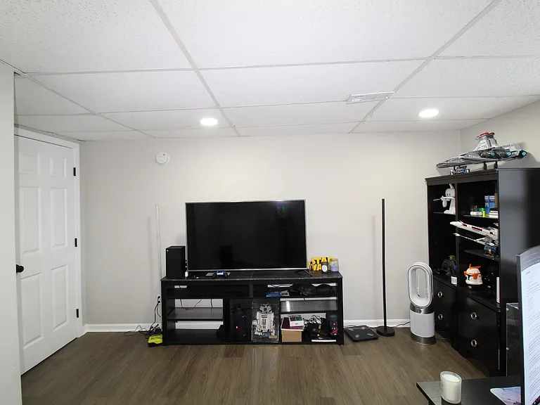 3367 Oak Dr — Photo 26