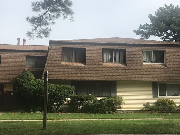2nd image of 212 Feller Dr
