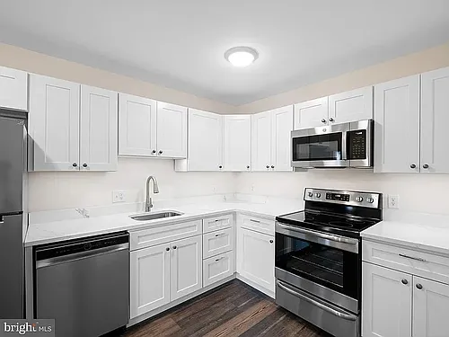 322 2nd St Photo 1