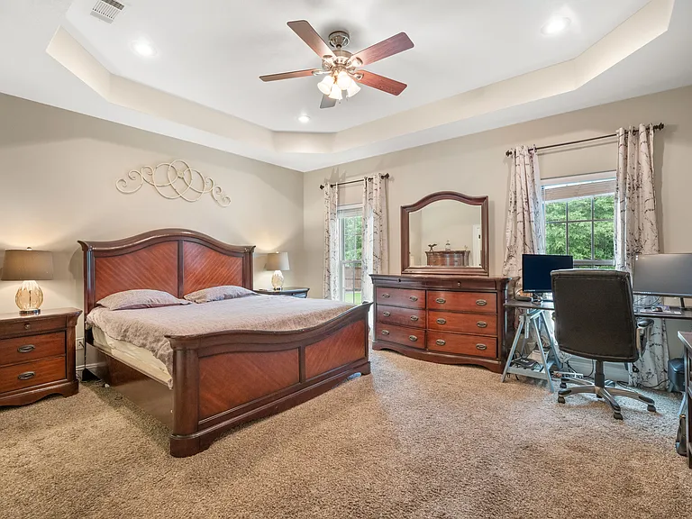 105 Small Oaks Rd — Photo 10