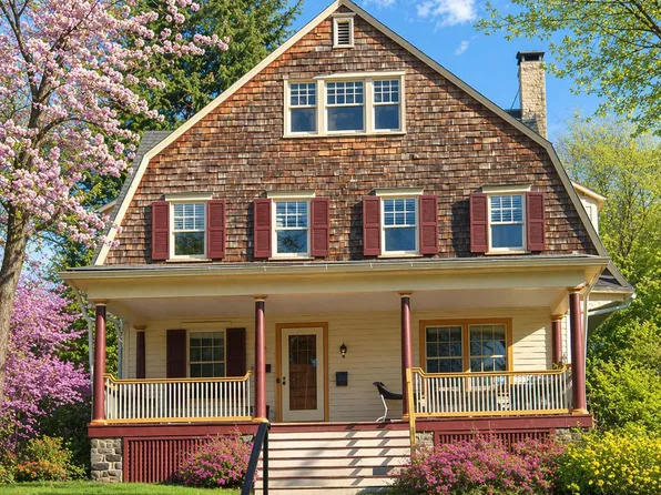 207 Hawthorne Rd, Baltimore, MD 21210