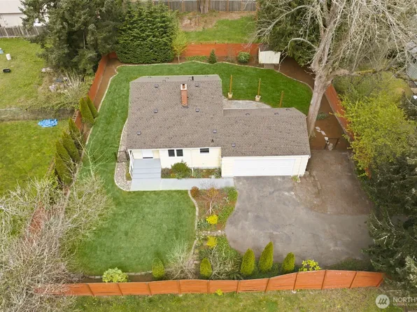 13323 20th Avenue NE, Seattle, WA 98125