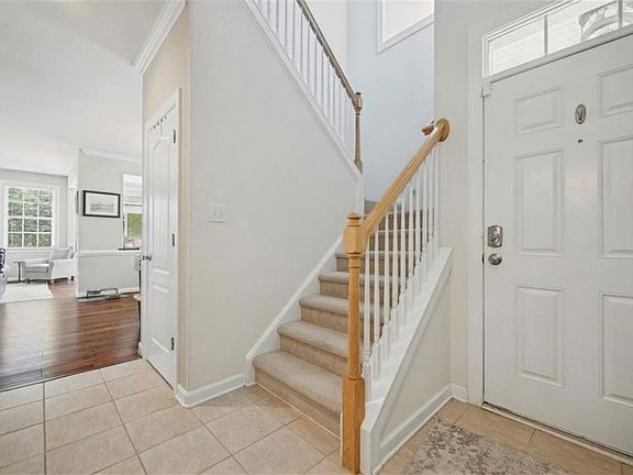 3rd image of 1177 Treefern Dr