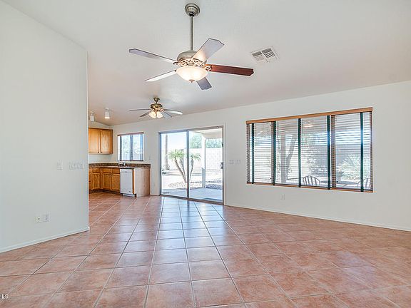 4th image of 2870 S Los Altos Pl