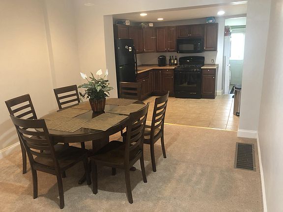 Dining Room & Kitchen