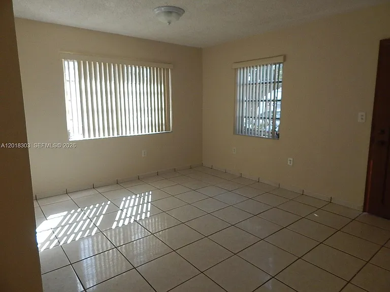 3671 SW 24th St #2 — Photo 2